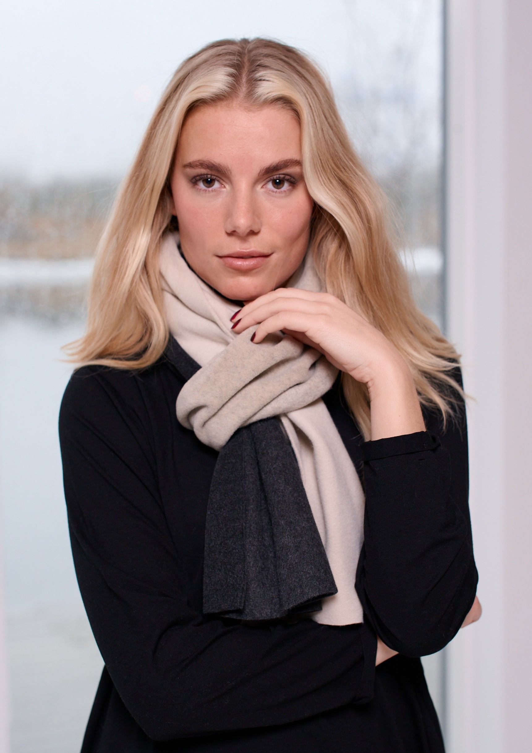 HENRIETTE STEFFENSEN COPENHAGEN SCARF PATCH - 4094 SCARFS SOFT BLACK/SAND/KIT 117