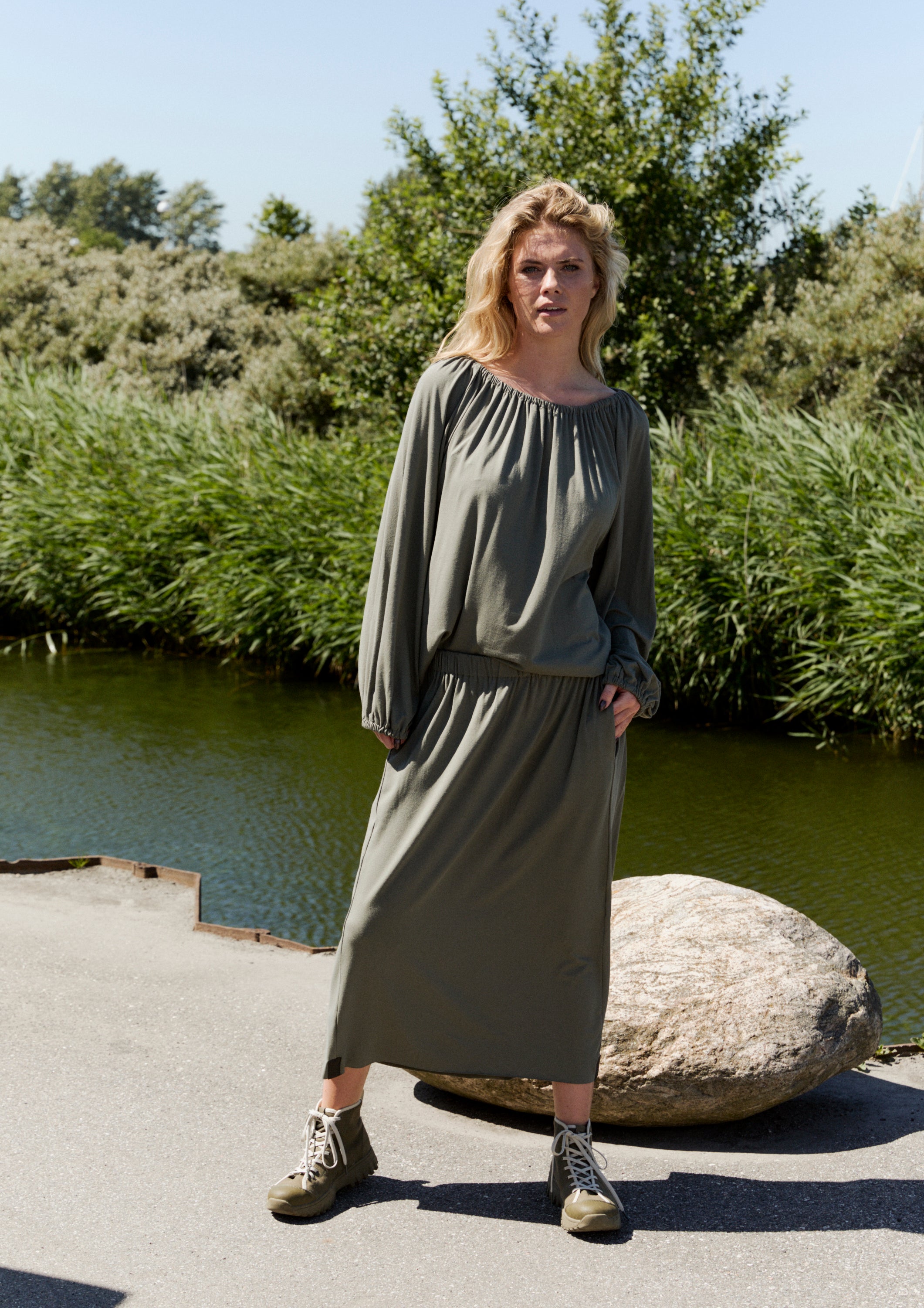 HENRIETTE STEFFENSEN COPENHAGEN SKIRT W/POCKETS - 98065 NEDERDELE DUSTY GREEN 609
