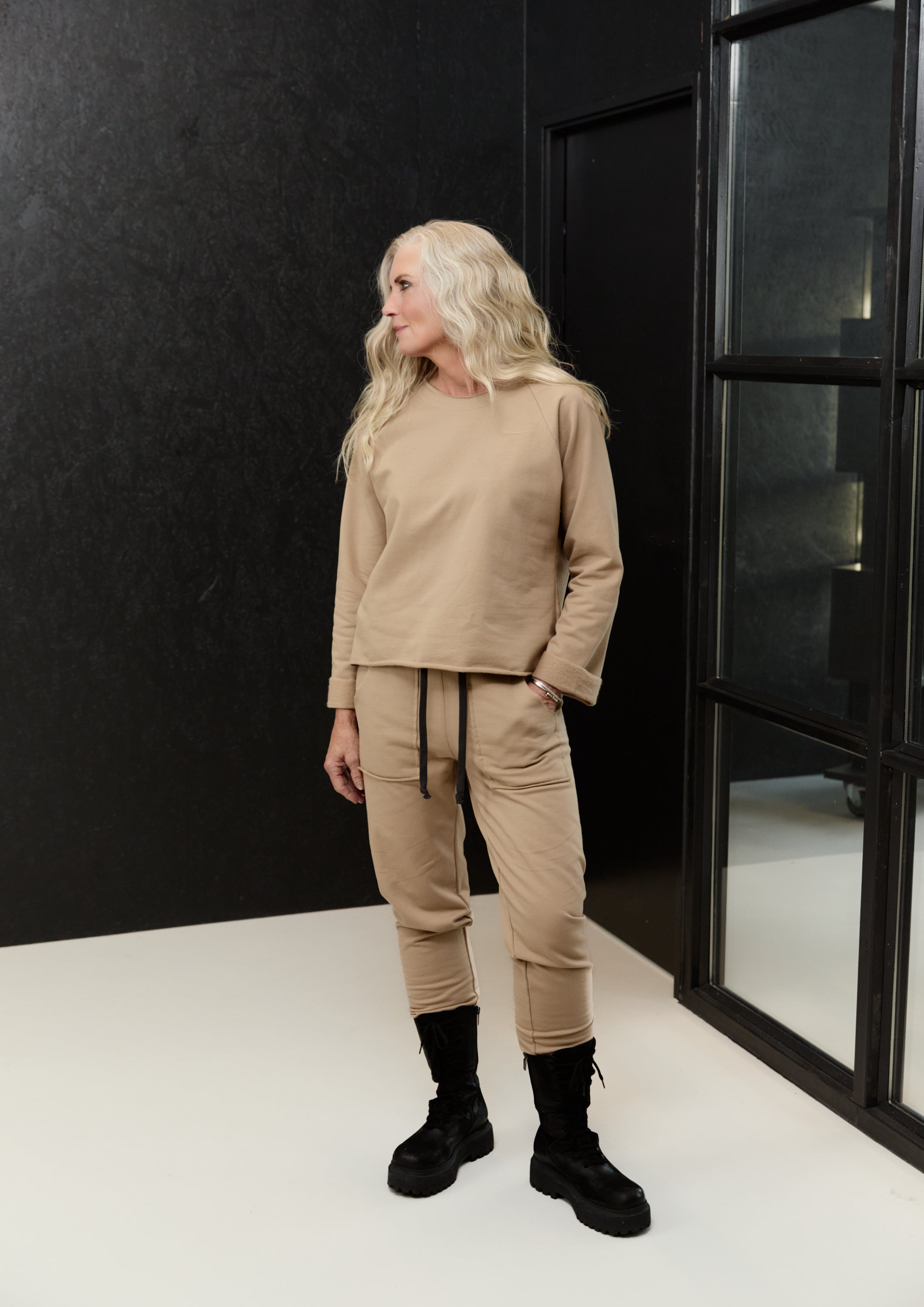HENRIETTE STEFFENSEN COPENHAGEN SWEATSHIRT - 71017 BLUSER CAMEL 815