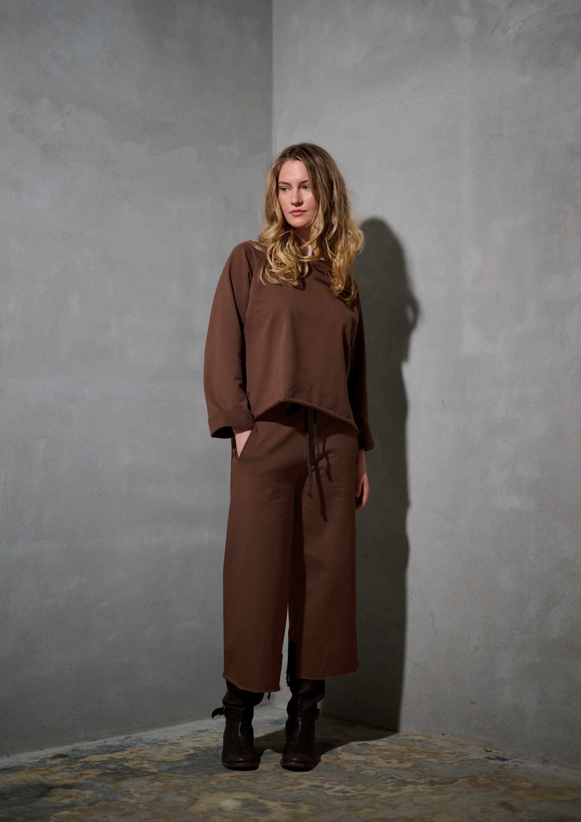HENRIETTE STEFFENSEN COPENHAGEN SWEATSHIRT - 71017 BLUSER CHOKOLATE 844