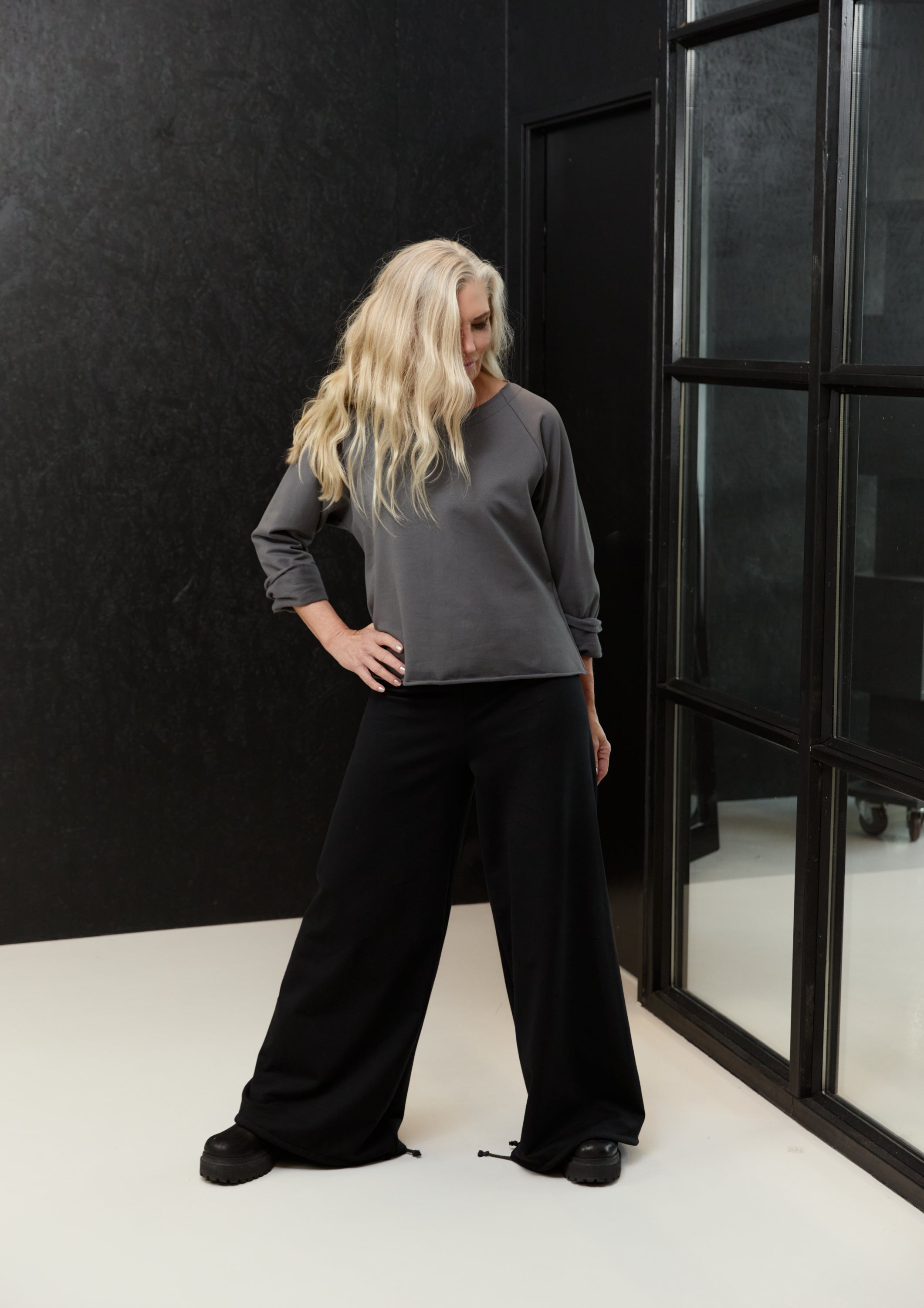 HENRIETTE STEFFENSEN COPENHAGEN SWEATSHIRT - 71017 BLUSER GREY 905