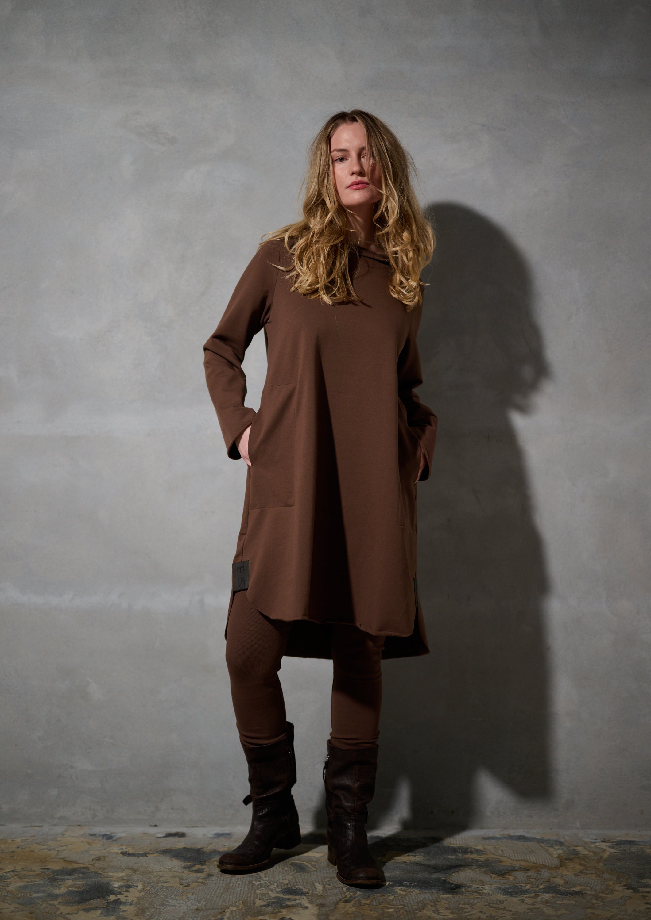 HENRIETTE STEFFENSEN COPENHAGEN SWEAT DRESS - 73011 KJOLER CHOCOLATE 844