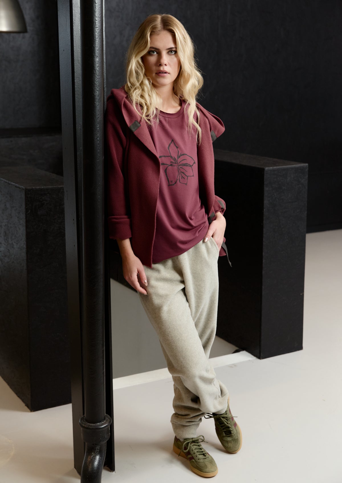 HENRIETTE STEFFENSEN COPENHAGEN T-SHIRT - 96107 HS FLOWER T-SHIRTS BORDEAUX 474