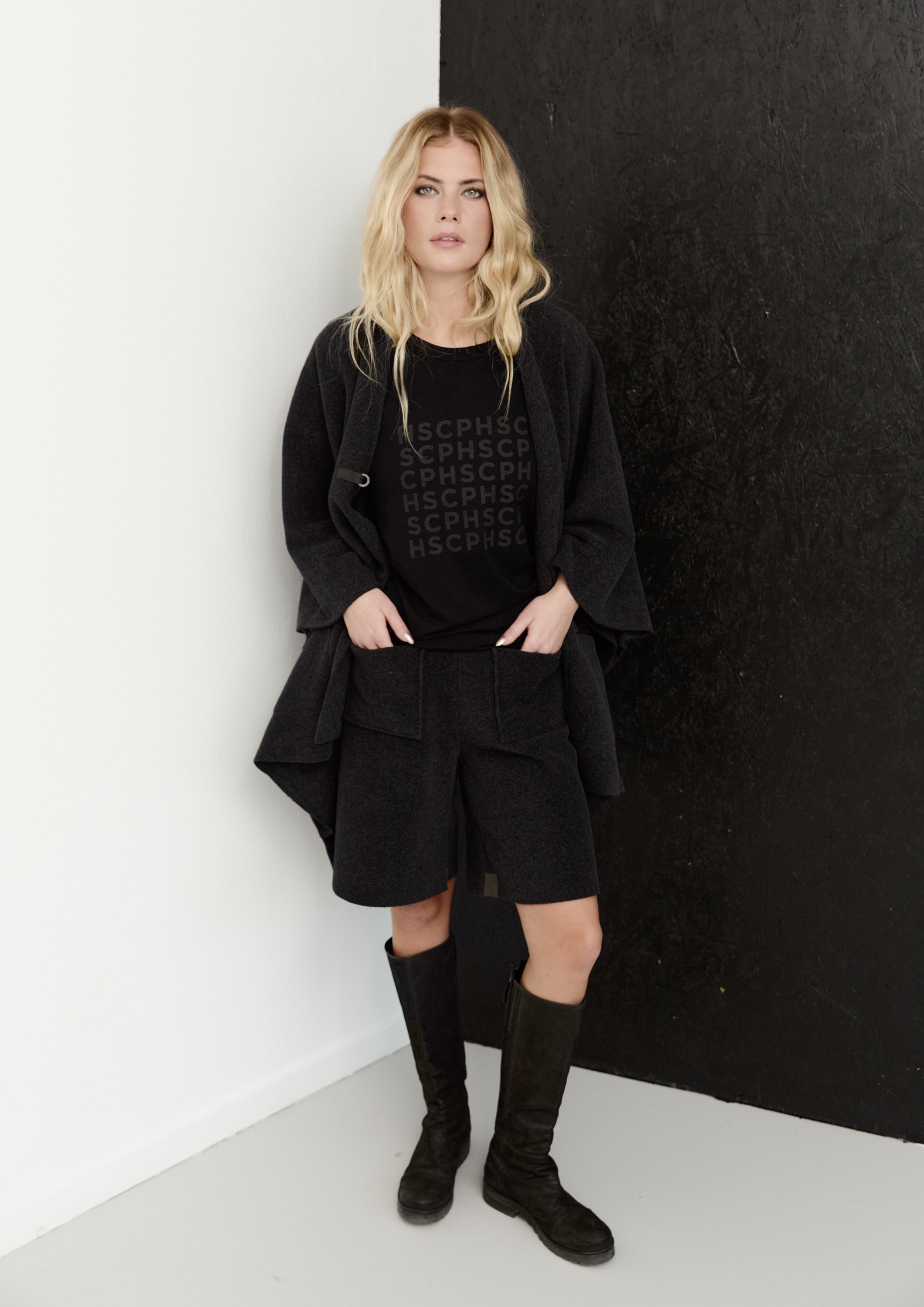 HENRIETTE STEFFENSEN COPENHAGEN T-SHIRT - 96107 LOGO PRINT T-SHIRTS BLACK 900