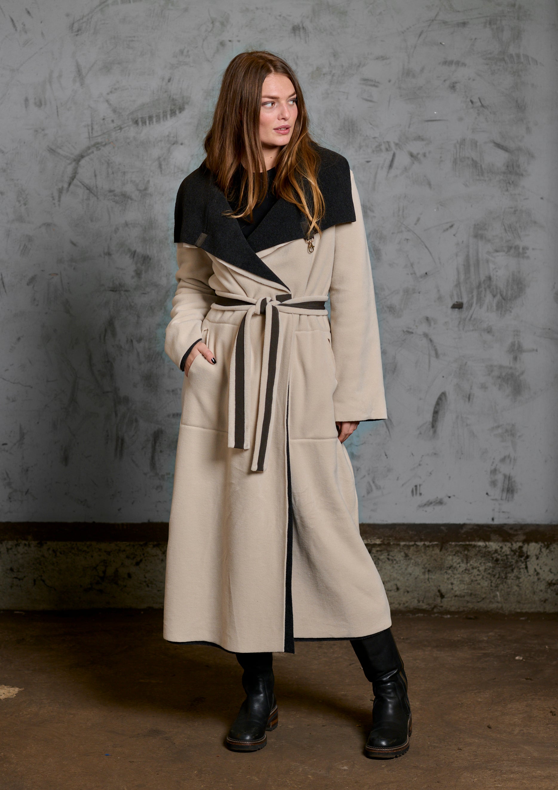 HENRIETTE STEFFENSEN COPENHAGEN TRENCHCOAT REVERSIBLE - 7145 COATS KIT/SOFT BLACK 642
