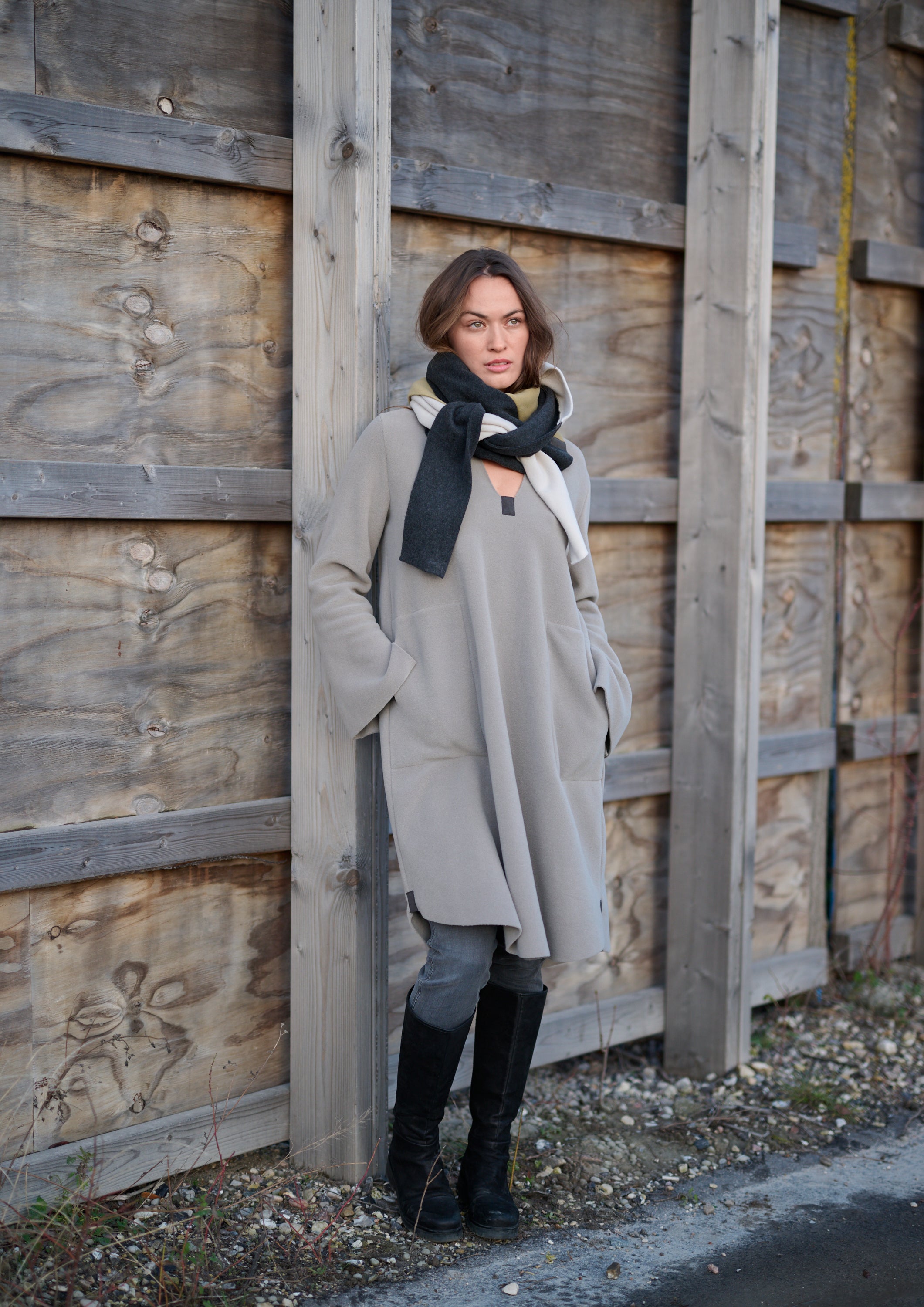 HENRIETTE STEFFENSEN COPENHAGEN TRIANGLE SCARF NO WASTE - 4078 NW SCARFS OLIVE/SB/KIT 327
