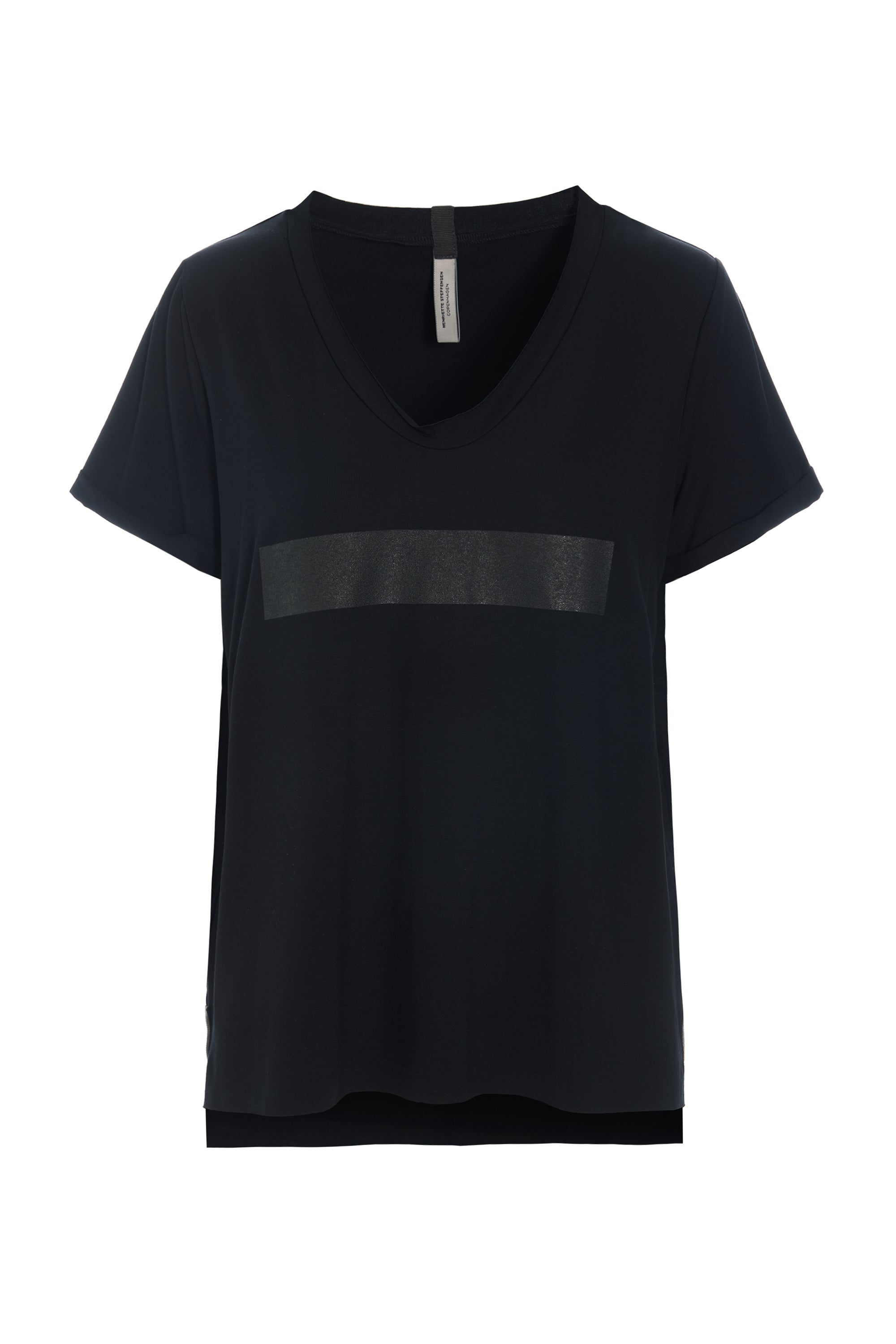 HENRIETTE STEFFENSEN COPENHAGEN V-NECK TEE - 96105 ERASE T-SHIRTS BLACK 900