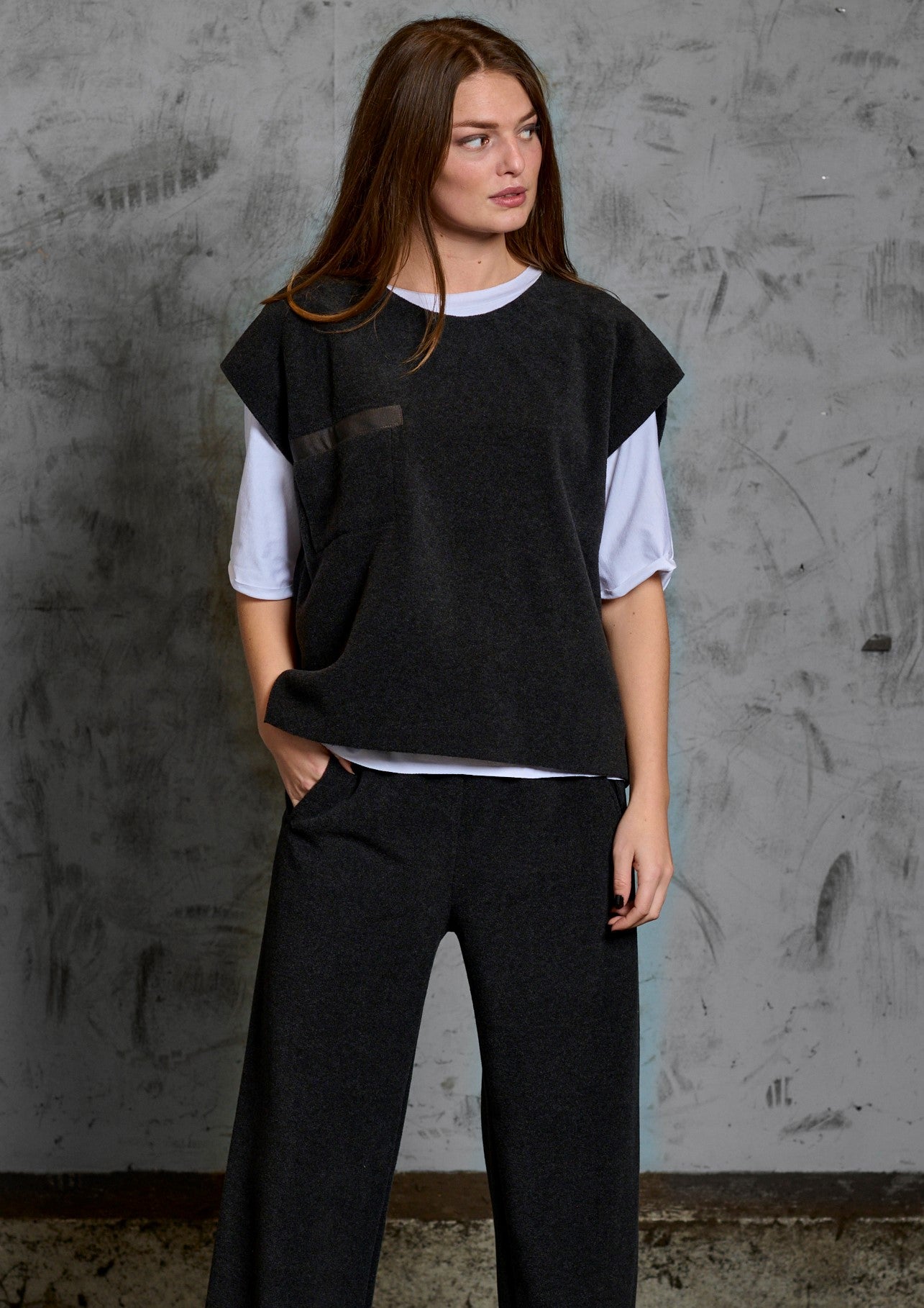 HENRIETTE STEFFENSEN COPENHAGEN VEST - 1353 VESTS SOFT BLACK 914