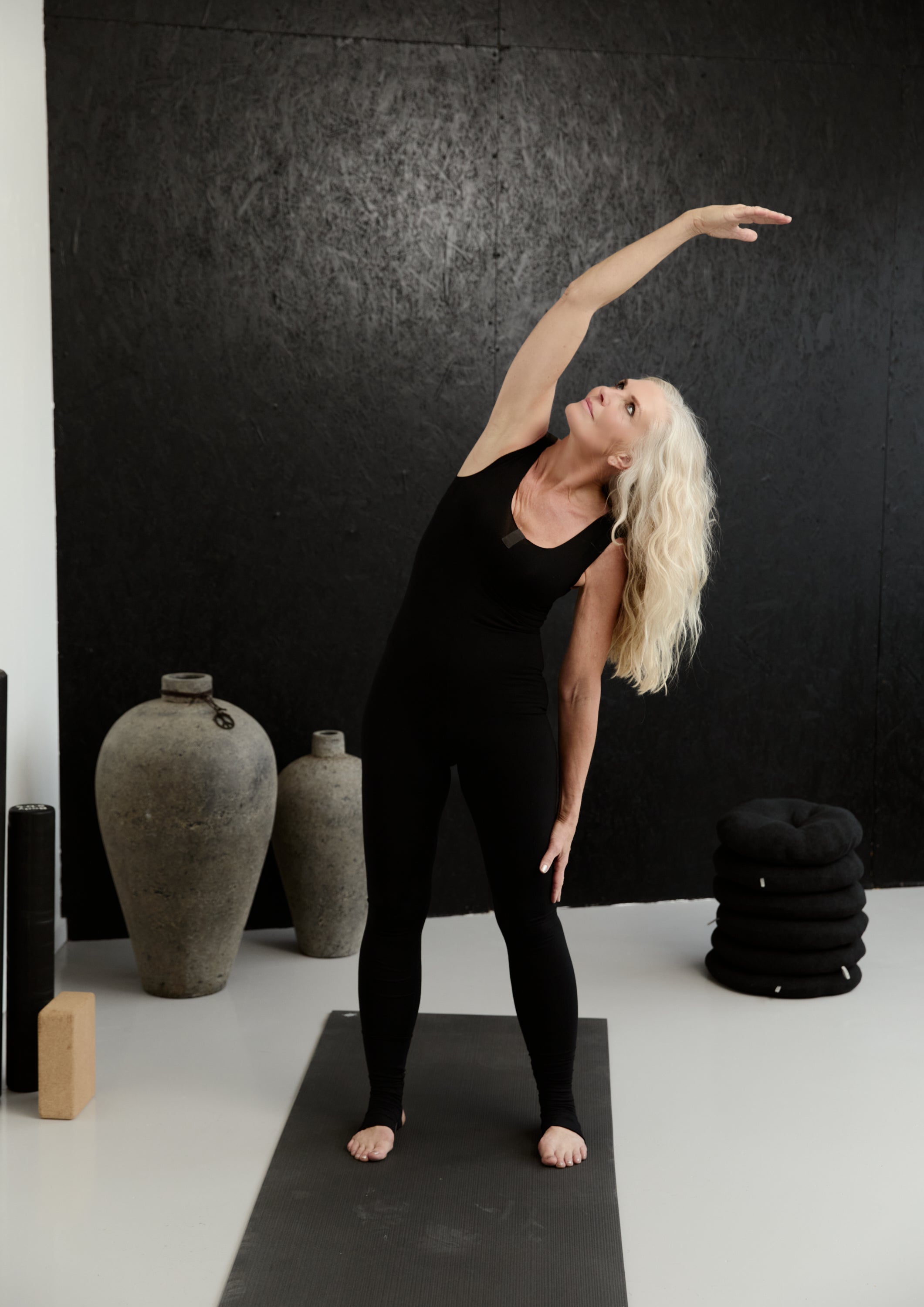 HENRIETTE STEFFENSEN COPENHAGEN YOGA CATSUITE - 99010 HELDRAGTER jersey YOGA BLACK 900
