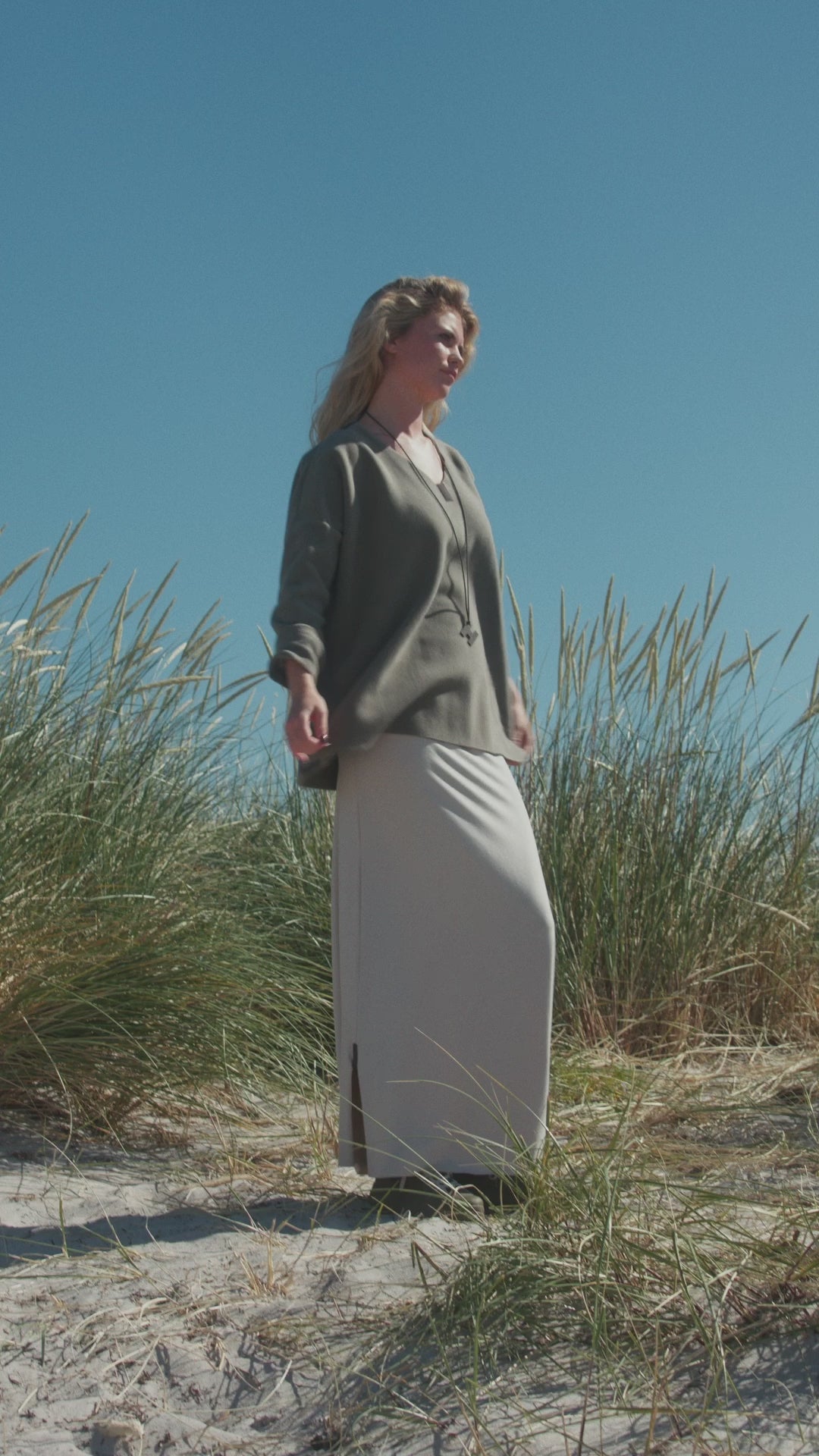 HENRIETTE STEFFENSEN COPENHAGEN BLOUSE V-NECK - 1410 BLUSER DUSTY GREEN 609