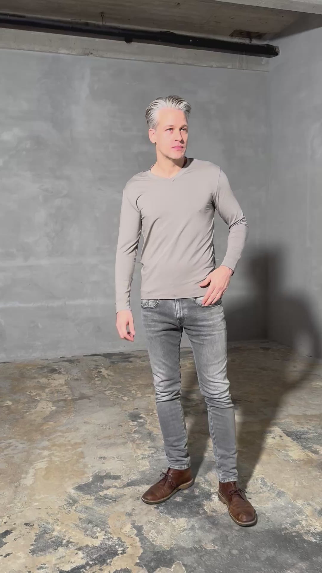 CARL BY STEFFENSEN COPENHAGEN T-SHIRT V-NECK LONG SLEEVE - 1021C T-SHIRTS ELEPHANT 654