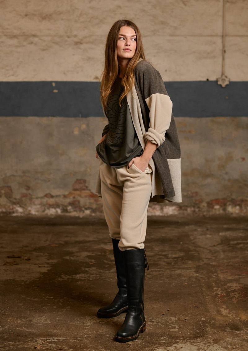 HENRIETTE STEFFENSEN COPENHAGEN NO WASTE CARDIGAN - 7175 CARDIGANS BARK/KIT/SAND 645