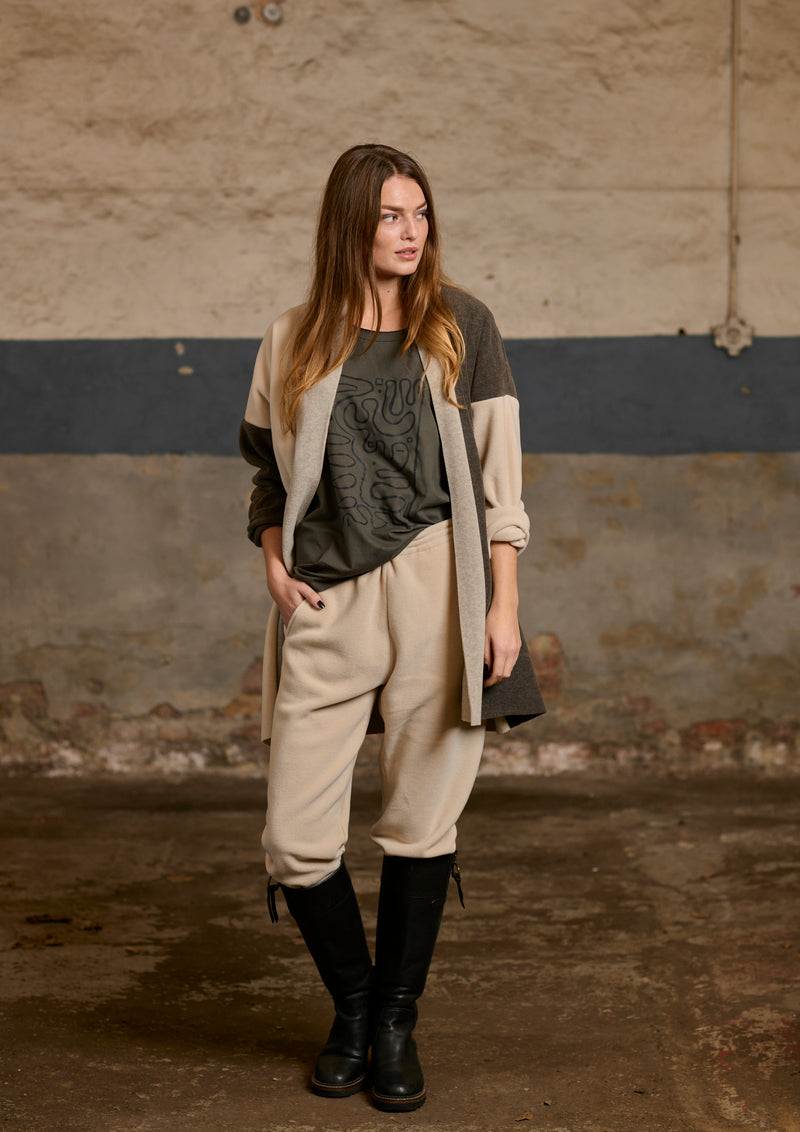 HENRIETTE STEFFENSEN COPENHAGEN NO WASTE CARDIGAN - 7175 CARDIGANS BARK/KIT/SAND 645